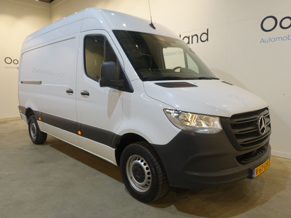 Mercedes-Benz Sprinter 317 CDI L2H2 RWD / Euro 6 / Servicebus  / Bott inrichting / 220V / Mbux / Airco / Cruise / Camera / Trekhaak