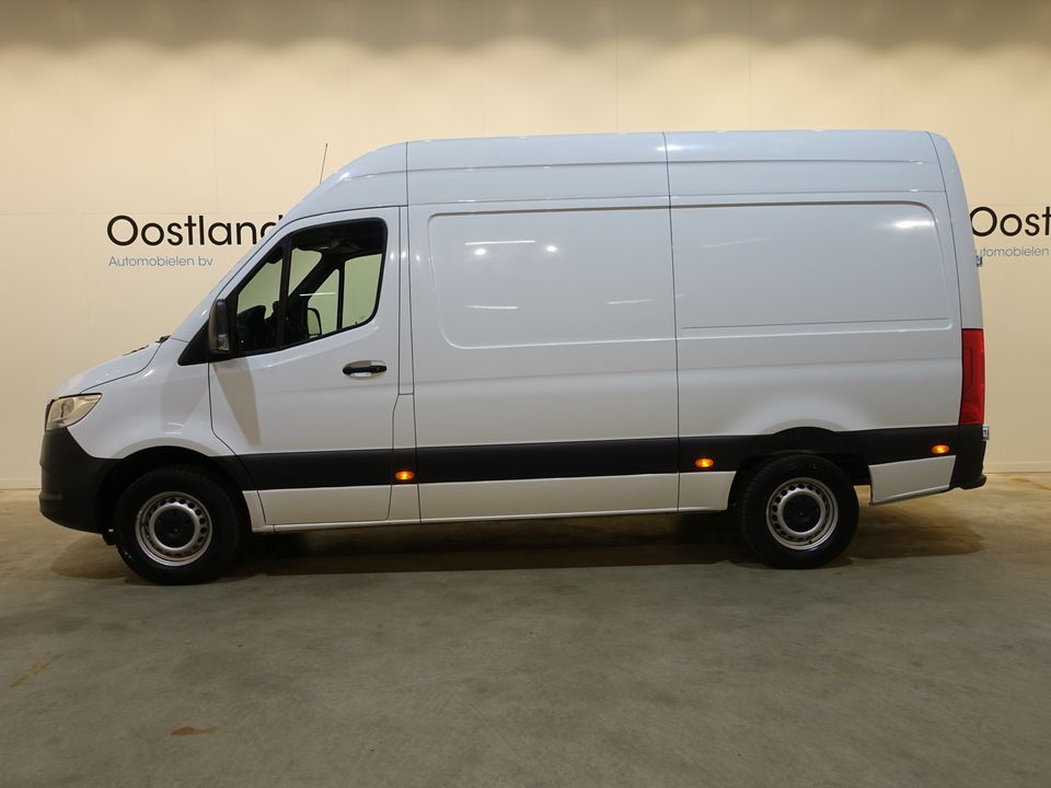 Mercedes-Benz Sprinter 317 CDI L2H2 RWD / Euro 6 / Servicebus  / Bott inrichting / 220V / Mbux / Airco / Cruise / Camera / Trekhaak