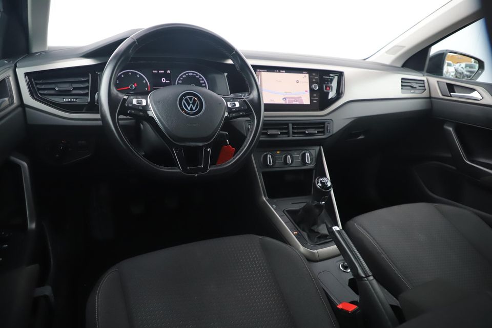 Volkswagen Polo 1.0 TSI Comfortline 95PK NAP 17 inch Brescia Look Velgen Adaptive Cruise Airco Navigatie Draadloos Carplay Android LED Bluetooth Parkeersensor