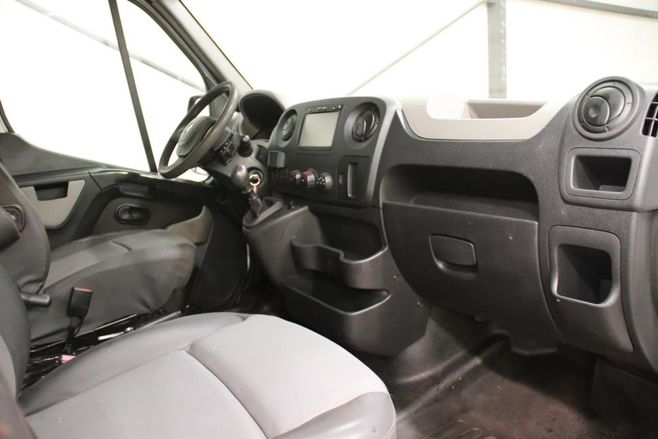 Renault Master T35 2.3 dCi L2H2 DUBBEL CABINE TREKHAAK