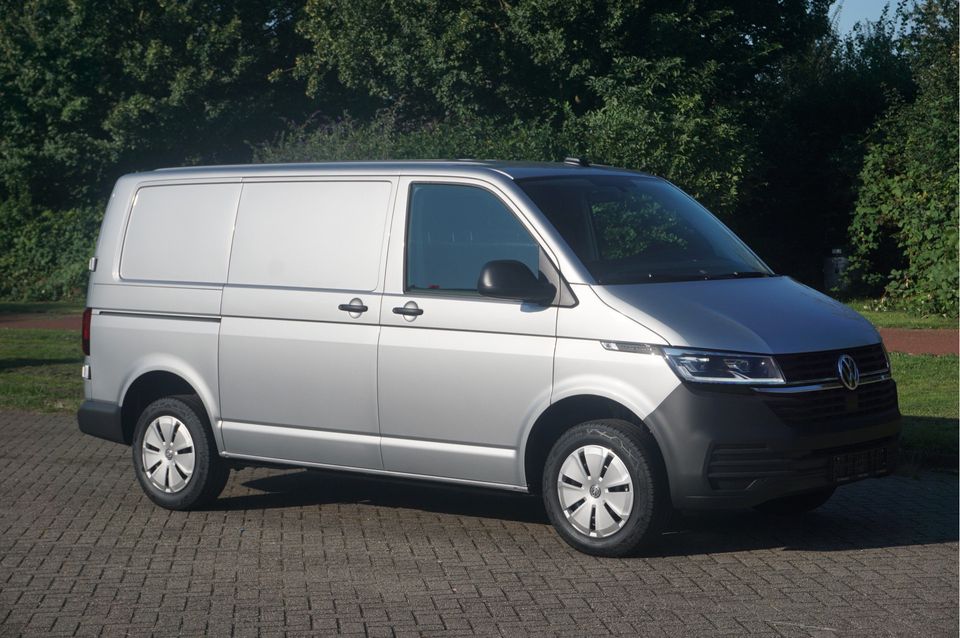 Volkswagen Transporter T6.1 2.0TDI 150PK App Connect, Cruise, Airco, LED!! NR. 128