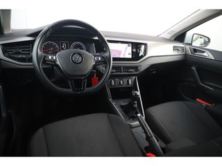 Volkswagen Polo 1.0 TSI Comfortline 95PK NAP 15 inch LMV Navigatie Carplay Android Adaptive Cruise Airco LED