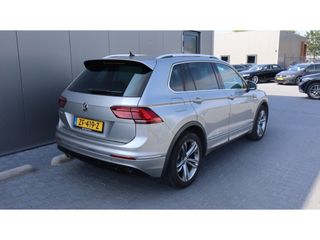 Volkswagen Tiguan 1.5 TSI CL Bns | R-line | Media | PDC | Apple carplay