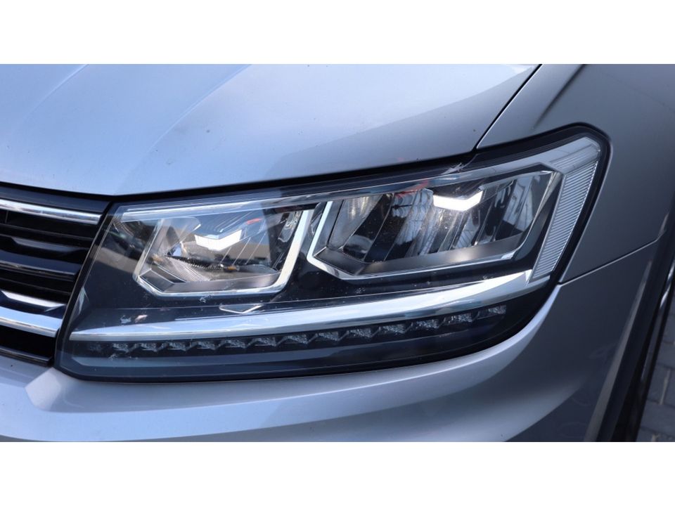 Volkswagen Tiguan 1.5 TSI CL Bns | R-line | Media | PDC | Apple carplay