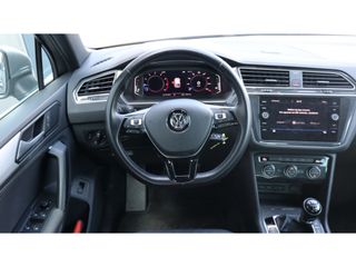 Volkswagen Tiguan 1.5 TSI CL Bns | R-line | Media | PDC | Apple carplay