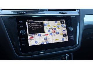 Volkswagen Tiguan 1.5 TSI CL Bns | R-line | Media | PDC | Apple carplay