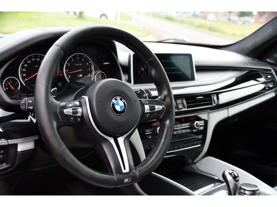 BMW X5 M V8 576PK 360 Camera, Adaptieve Cruise, PANO, LED, NAVI, PDC, LEDER, BOM VOL!