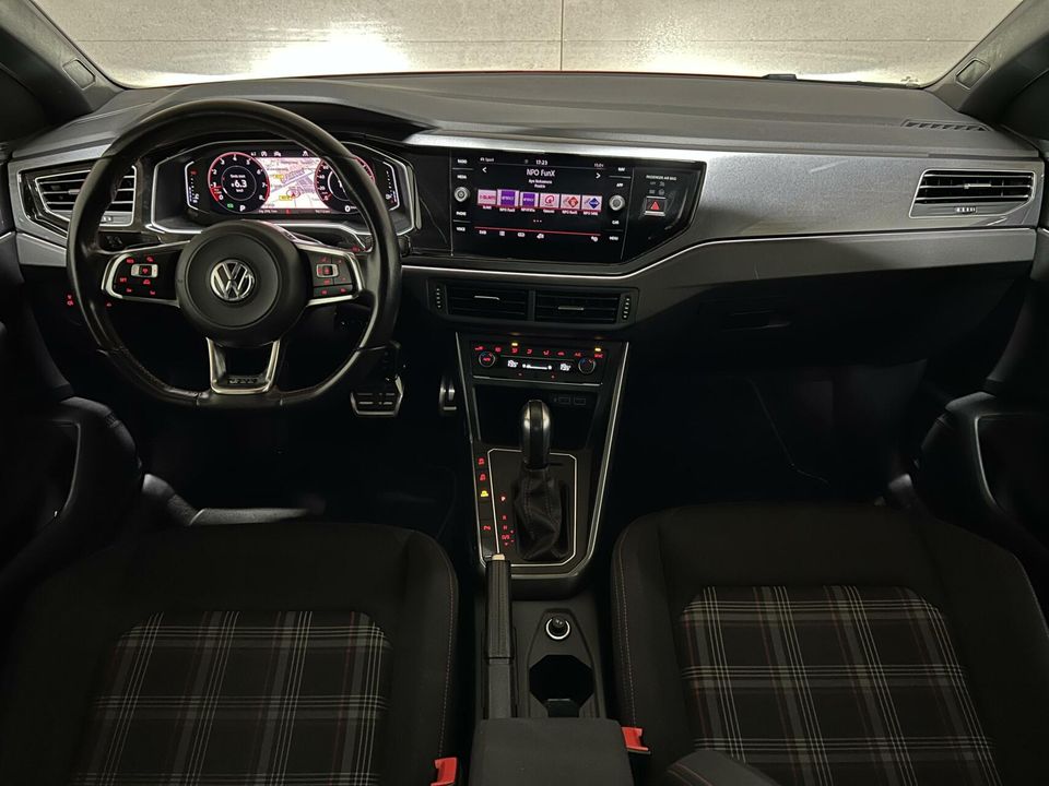 Volkswagen Polo 2.0 TSI GTI 200 PK Pano Virtual Carplay NAP