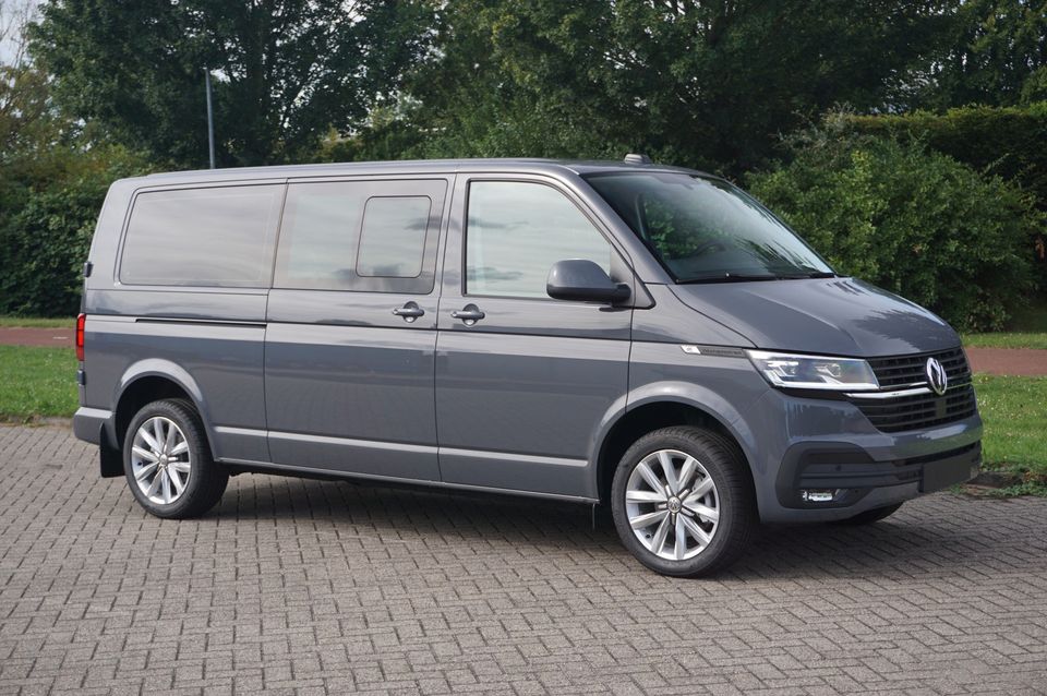 Volkswagen Transporter DC Highline 2.0TDI 204PK Navi, Camera, Cruise, LED, 18" LM!! NR. 199