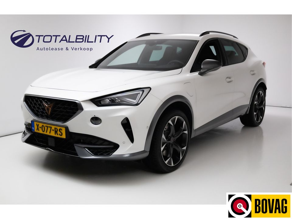 CUPRA Formentor 1.4 245 PK DSG  e-Hybrid VZ Performance Travel assist, Stoel- & stuurverwarming, Navigatie, Camera