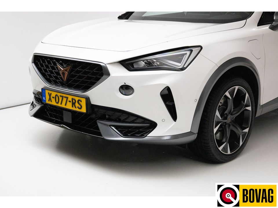 CUPRA Formentor 1.4 245 PK DSG  e-Hybrid VZ Performance Travel assist, Stoel- & stuurverwarming, Navigatie, Camera