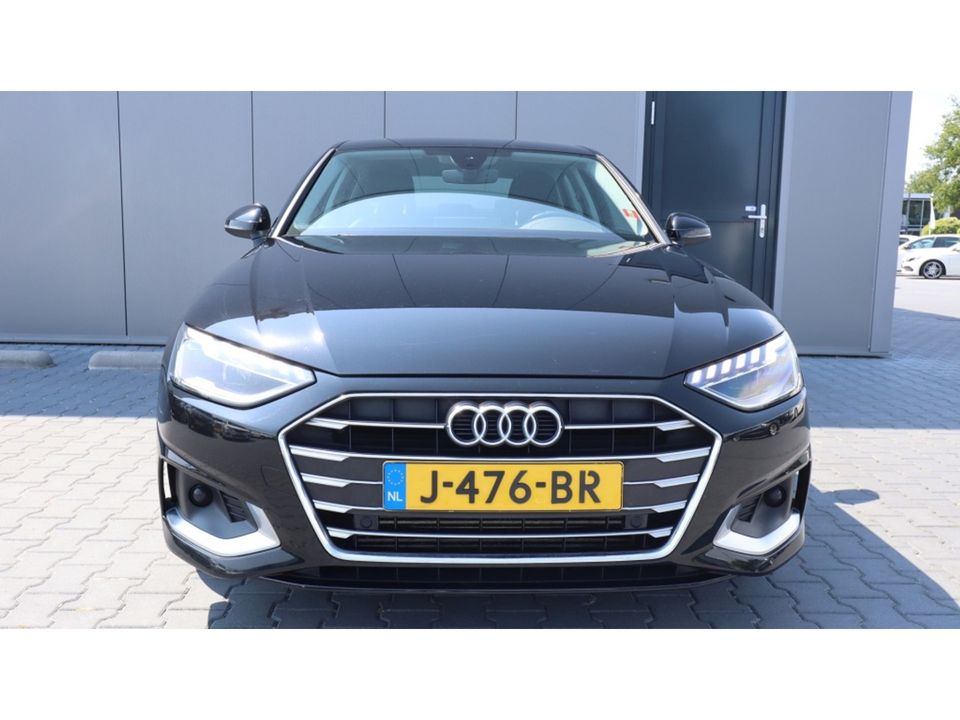 Audi A4 Limousine 35 TFSI L. ed. | Sport | 2.0 15PK | Digi cockpit | Media Nwe typ