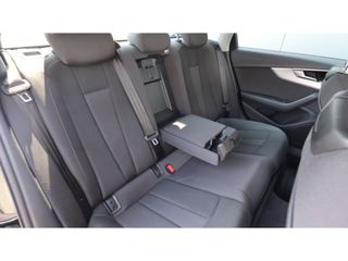 Audi A4 Limousine 35 TFSI L. ed. | Sport | 2.0 150PK | Digi cockpit | Media Nwe ty