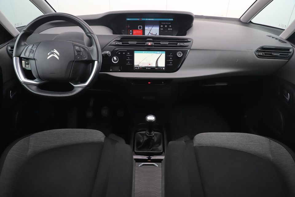 Citroën C4 Picasso 1.2 PureTech Business 131PK Trekhaak Navigatie Camera Clima Cruise PDC Carplay Android 16 inch LMV Keyless Entry