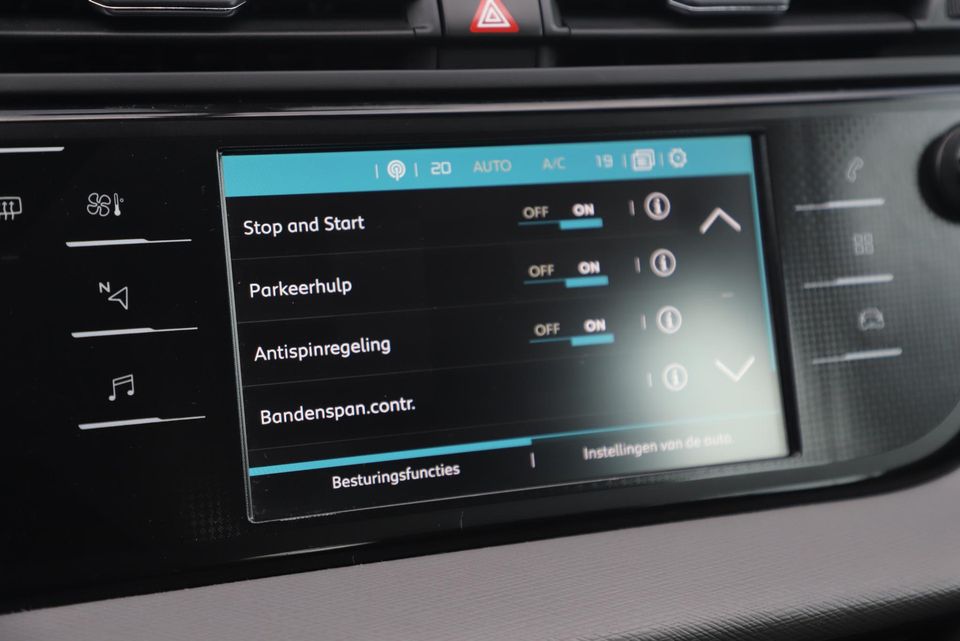 Citroën C4 Picasso 1.2 PureTech Business 131PK Trekhaak Navigatie Camera Clima Cruise PDC Carplay Android 16 inch LMV Keyless Entry