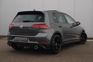 Volkswagen Golf 2.0 TSI GTI Performance 245PK Panoramadak Virtual Alcantara 18 inch Pretoria Dynaudio DCC ACC Keyless Standkachel Navigatie Stoelverwarming Camera Carplay Android Super onderhouden!