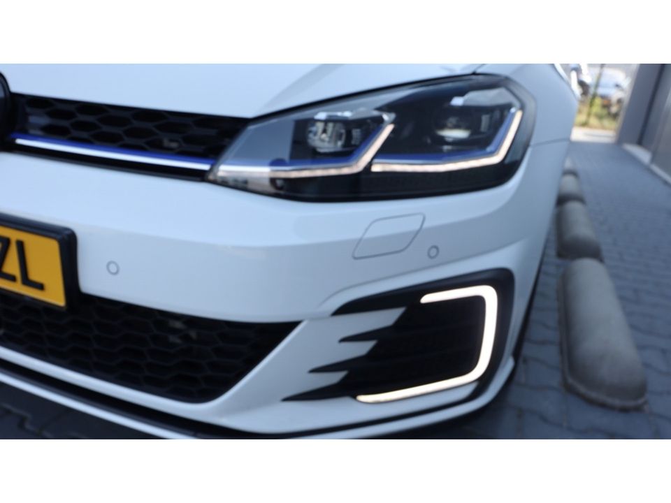 Volkswagen Golf 1.4 TSI PHEV GTE | Camera | Led Kopl | Adaptieve | Keyless