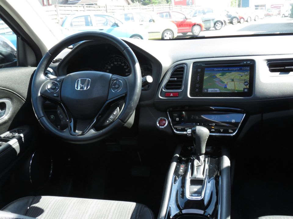 Honda HR-V 1.5 i-VTEC Executive | PANORAMA DAK | AUTOMAAT | NAVI | CRUISE |