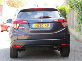 Honda HR-V 1.5 i-VTEC Executive ! VERKOCHT !