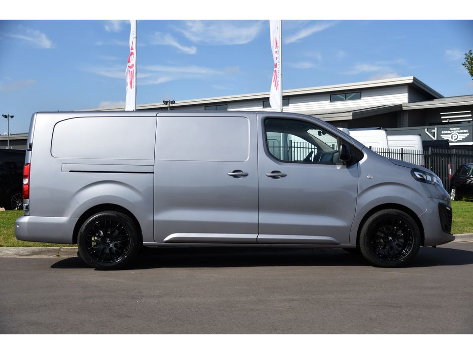 Fiat E-Scudo L3H1 75 kWh PB Edition