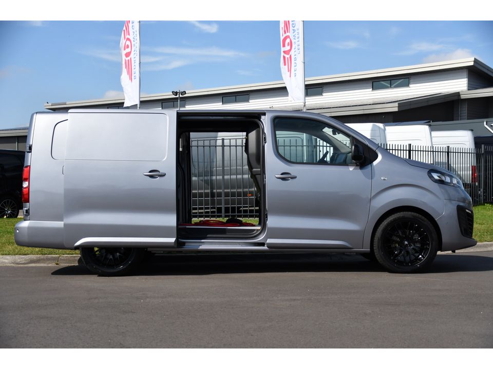 Fiat E-Scudo L3H1 75 kWh PB Edition