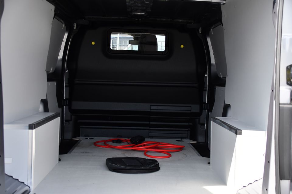 Fiat E-Scudo L3H1 75 kWh PB Edition