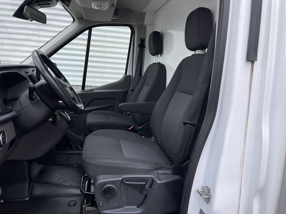 Ford Transit 2.0 TDCI 130pk automaat / smartbox bakwagen met Carrier 0 graden celsius koeling ! / lease vanaf € 638 / airco / cruise / navi / achteruit rijcamera / zijdeur