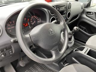 Peugeot Partner 120 1.6 BlueHDi 75 L1 Premium / rijklaar € 10.950 ex btw / lease € 236 / airco / cruise control / schuifdeur / pdc achter !