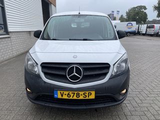 Mercedes-Benz Citan 108 CDI BlueEFFICIENCY / rijklaar € 8.950 ex btw / lease vanaf € 218 / airco / armsteun / schuifdeur / achterdeuren met ramen / euro 6 diesel !