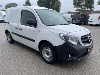 Mercedes-Benz Citan 108 CDI BlueEFFICIENCY / rijklaar € 7.950 ex btw / lease vanaf € 218 / airco / armsteun / schuifdeur / achterdeuren met ramen / euro 6 diesel !