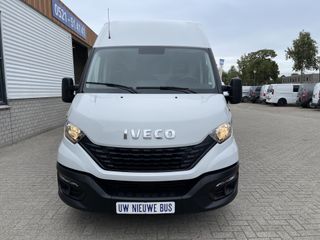 Iveco Daily 35S16 2.3 410 L4H2 / laadruimte 465 cm lang / rijklaar € 26.950 ex btw / lease vanaf € 444 / climate control / 270 graden deuren / parkeersensoren achter !