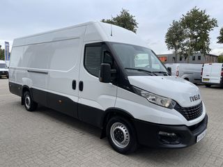 Iveco Daily 35S16 2.3 410 L4H2 / laadruimte 465 cm lang / rijklaar € 26.950 ex btw / lease vanaf € 444 / climate control / 270 graden deuren / parkeersensoren achter !