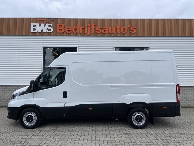 Iveco Daily 35S16V 2.3 L2H2 160pk / vaste prijs rijklaar € 27.950 ex btw / lease vanaf € 500 / climate control / mag 3500 kg trekken / 270 graden achterdeuren / euro 6 diesel !