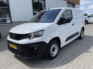 Peugeot Partner 1.6 BlueHDI Premium / vaste prijs rijklaar € 10.950 ex btw / lease vanaf € 199 / airco / apple carplay android auto / cruise control / armsteun !