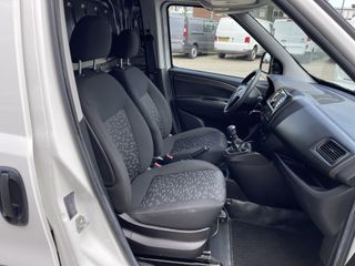 Opel Combo 1.6 CDTi 105pk L2H1 Edition / rijklaar € 5950 ex btw / euro 6 diesel / airco / dakdragers / schuifdeur / lease vanaf €