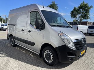 Opel Movano 2.3 CDTI 145pk BiTurbo L1H2 / rijklaar € 12.950 ex btw / lease vanaf € 281 / airco / cruise / geveerde chauffeursstoel / stamdkachel / trekhaak 2500 kg !