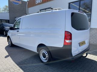 Mercedes-Benz Vito 114 CDI Lang L2H1 / rijklaar € 17.950 ex btw / lease vanaf € 355 / airco / cruise / ingerichte laadruimte / trekhaak 2000 kg