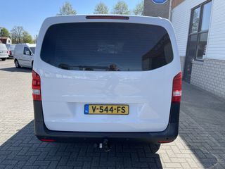 Mercedes-Benz Vito 114 CDI Lang L2H1 / rijklaar € 17.950 ex btw / lease vanaf € 355 / airco / cruise / ingerichte laadruimte / trekhaak 2000 kg