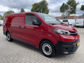 Toyota ProAce Worker 1.6 D-4D Cool Comfort Long L3H1 / rijklaar € 20.950 ex btw / lease vanaf € 408 / airco / cruise / trekhaak 2000 kg / bijrijdersbank !