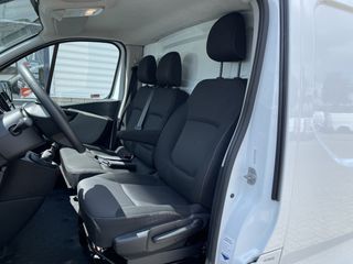 Renault Trafic 1.6 dCi 95pk T29 L2H1 Comfort / rijklaar € 17.950 ex btw / lease vanaf € 401 / airco / aluminium imperial /  bijrijdersbank / radio MP3 bluetooth