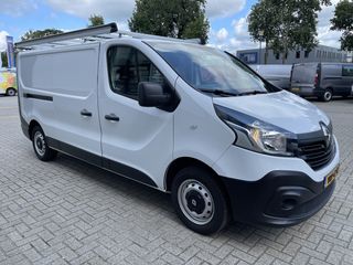 Renault Trafic 1.6 dCi 95pk T29 L2H1 Comfort / rijklaar € 17.950 ex btw / lease vanaf € 401 / airco / aluminium imperial /  bijrijdersbank / radio MP3 bluetooth