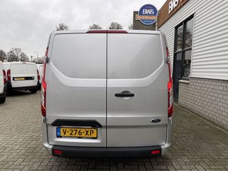 Ford Transit Custom 320 2.0 TDCI 130pk automaat L2H1 Trend / rijklaar € 18.950 ex btw / lease vanaf € 401 / airco / cruise / navi / zilver metallic / stoelverwarming !