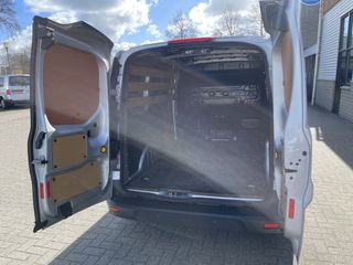 Ford Transit Connect 1.5 TDCI 100pk L2 Trend / vaste prijs rijklaar € 13.950 ex btw / nieuwe koppeling / lease vanaf € 337 / airco / cruise / navi / 3 zits / zilver metallic !