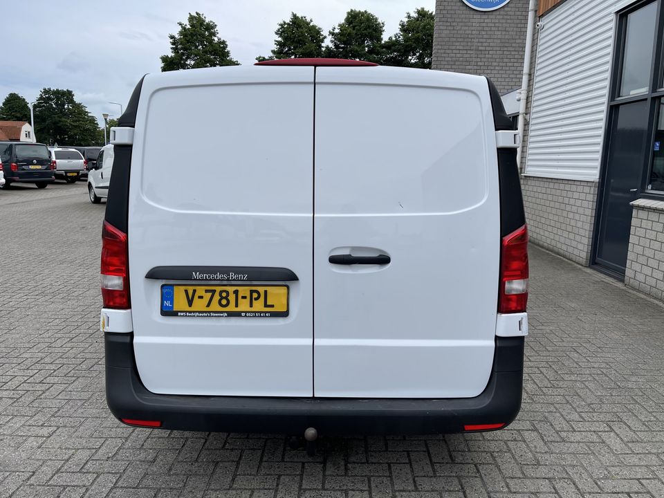 Mercedes-Benz Vito 111 CDI Lang L2H1 / rijklaar € 18.950 ex btw / lease vanaf € 375 / airco / cruise / trekhaak 2000 kg / bijrijdersbank !