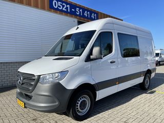 Mercedes-Benz Sprinter 317 1.9 CDI 170pk L2H2 DC 7 persoons / rijklaar € 44.950 ex btw / lease vanaf € 936 / climate control / trekhaak 2000 kg / achteruit rijcamera !