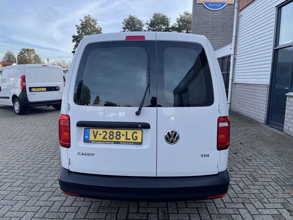 Volkswagen Caddy 2.0 TDI L2H1 BMT Maxi Easyline / rijklaar € 11.950 ex btw / lease vanaf € 253 / parkeersensoren achter / ramen rondom !