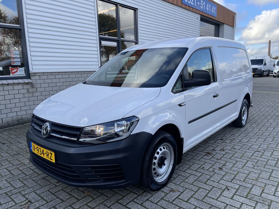 Volkswagen Caddy 2.0 TDI L2H1 BMT Maxi / rijklaar € 11.950 ex btw / lease vanaf € 253 / ramen rondom / parkeersensoren achter / Euro 6 !