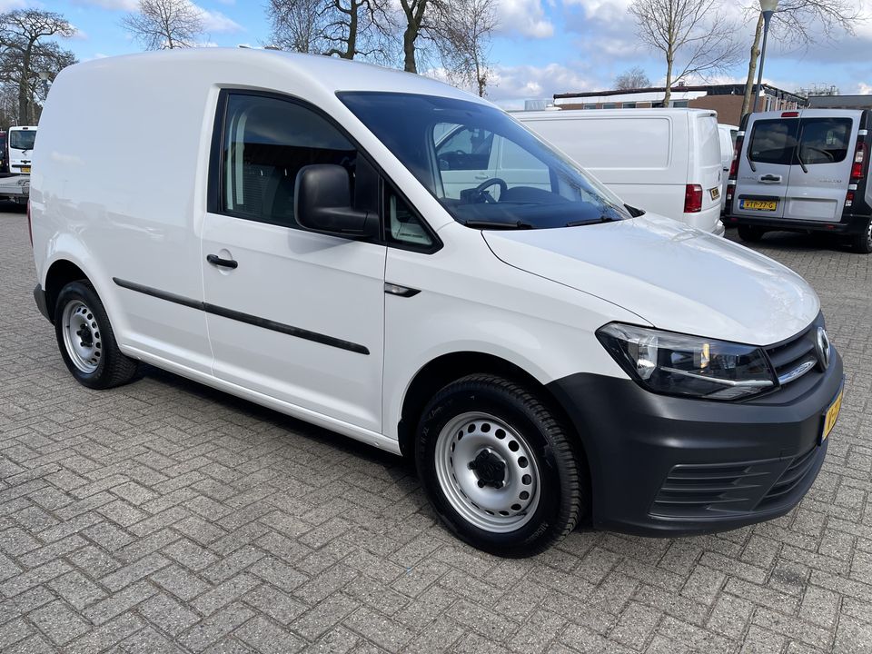 Volkswagen Caddy 2.0 TDI L1H1 BMT Economy / rijklaar € 10.950 ex btw / lease vanaf € 253 / airco / tomtom navigatie / euro 6 diesel ! / pioneer radio CD mp3