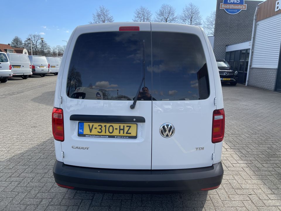 Volkswagen Caddy 2.0 TDI L1H1 BMT Economy / rijklaar € 10.950 ex btw / lease vanaf € 253 / airco / tomtom navigatie / euro 6 diesel ! / pioneer radio CD mp3