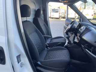 Opel Combo 1.3 CDTi 95pk L1H1 Sport / rijklaar € 9.950 ex btw / lease vanaf € 232 / airco / cruise / stoelverwarming / lichtmetalen velgen / pdc achter !